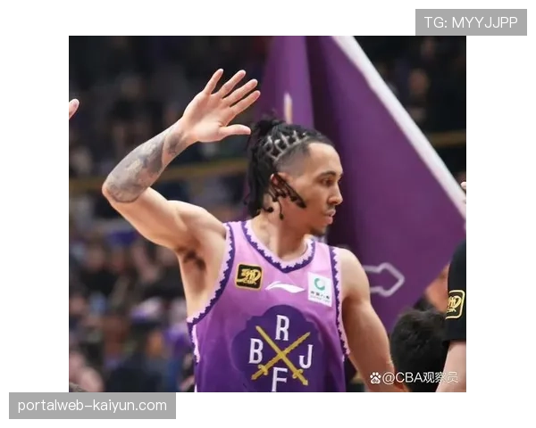 杰伦史密斯转型无球角色 近六场场均18分诠释现代篮球新价值